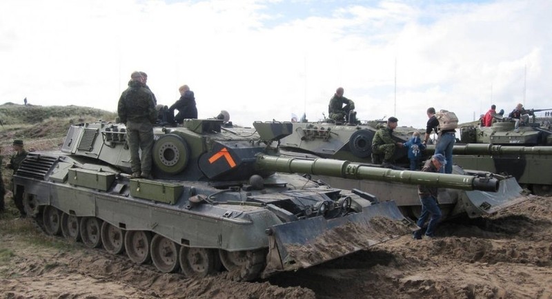 Chien truong Ukraine qua khac nghiet, xe tang Leopard 1A5 bi ha guc-Hinh-12