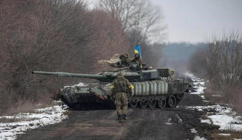 Ukraine dung phan cong, chuyen sang xay dung tuyen phong thu-Hinh-6