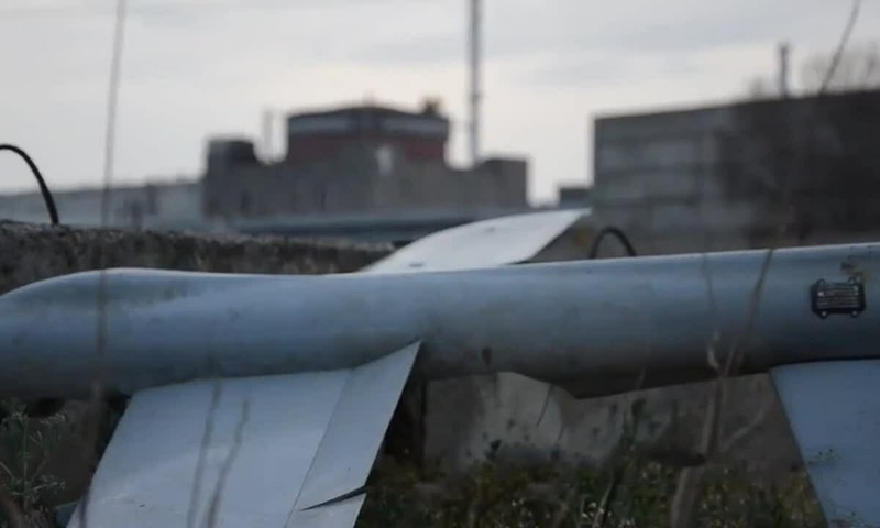 Vu khi phuong Tay bat luc, Ukraine chi con cach dung UAV-Hinh-23