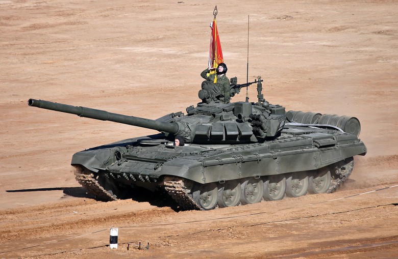 T-64 la xe tang chu luc cua Ukraine, vay T-64 cua Nga o dau?-Hinh-4