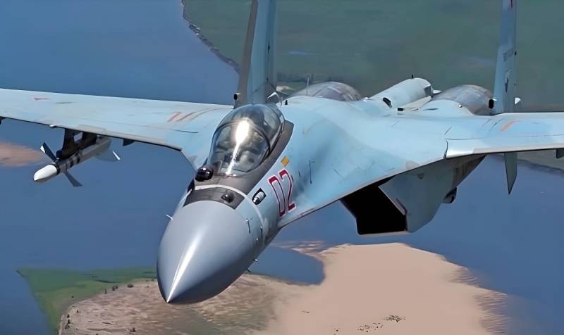 Phi cong Ukraine thua nhan so chien dau co Su-35 cua Nga-Hinh-3