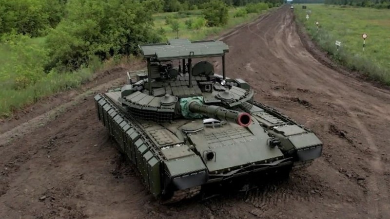 Tang T-80BVM cua Nga o chien truong Ukraine duoc nang cap nhung gi?-Hinh-5