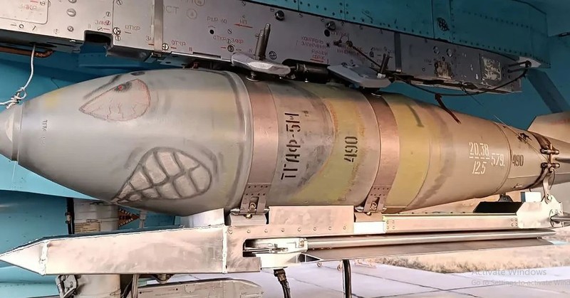 Ukraine phat hien gi trong bom luon co dieu khien cua Nga?