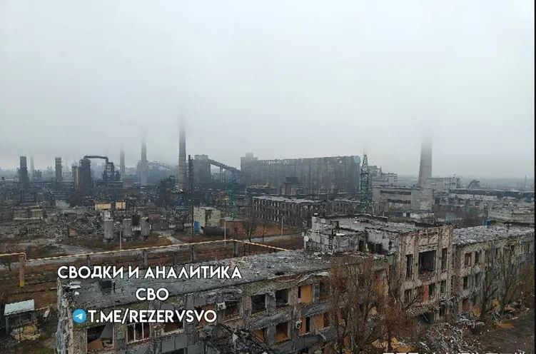 Ukraine rut voi khoi Avdiivka, quan Nga thu nhieu vu khi My-Hinh-12