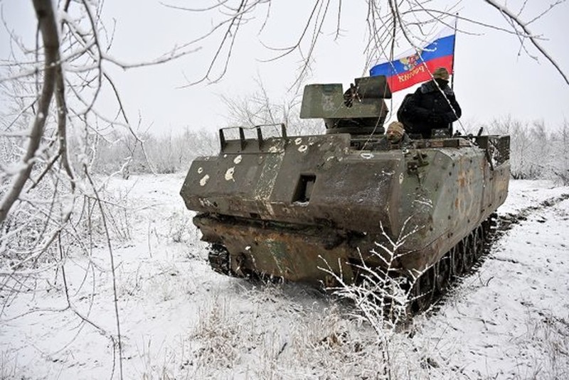 Ukraine rut voi khoi Avdiivka, quan Nga thu nhieu vu khi My-Hinh-13