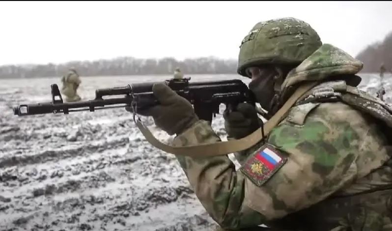 Tuong gioi nhat cua Nga danh dau cung khien quan Ukraine khiep so-Hinh-14