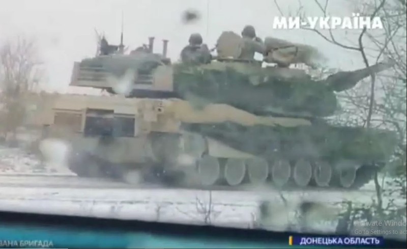 My lo ngai nhung bi mat cua xe tang M1A1 Abrams roi vao tay Nga-Hinh-15
