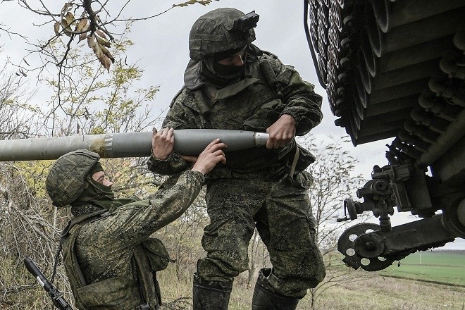 Xung dot Nga-Ukraine: Nga hay Ukraine dang nam loi the?-Hinh-12