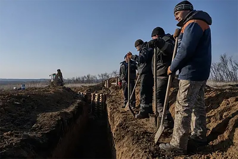 Chuyen gia so sanh tuyen phong thu “rang rong” cua Nga va Ukraine