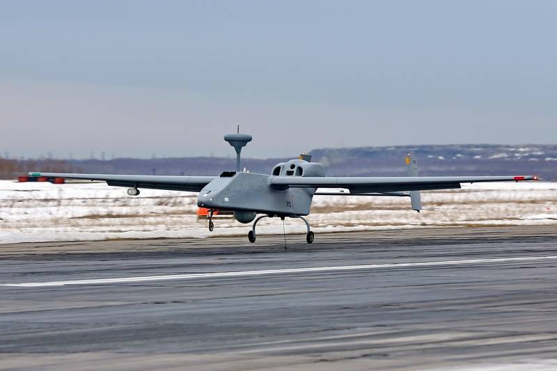 He lo nguon goc UAV “dat nhat” cua Nga bi Ukraine ban roi-Hinh-8