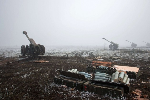 Hieu ung Domino, quan Ukraine rut bo hang loat vi tri o tay Avdiivka-Hinh-6