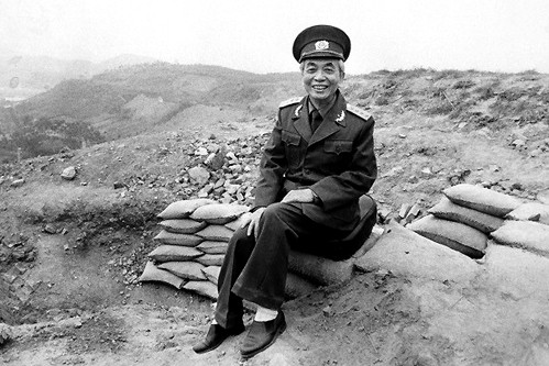 View - 	Đại tướng Võ Nguyên Giáp qua hồi ký của nhật báo The Times