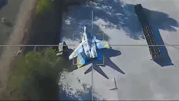Dieu gi “bat thuong” khi UAV Lancet pha huy Su-25 cua Ukraine-Hinh-2