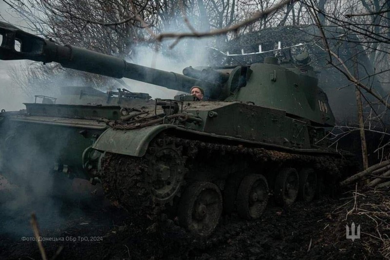 Nga diet 5 chiec Leopard 2 o lang Pobeda, tin vui tren mat tran Avdiivka-Hinh-10