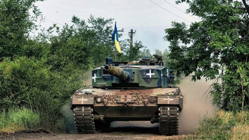 Nga diet 5 chiec Leopard 2 o lang Pobeda, tin vui tren mat tran Avdiivka-Hinh-3