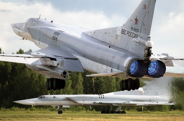 Thay gi qua viec Nga tang cuong may bay nem bom Tu-22M3?-Hinh-3