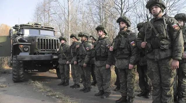 9 lu doan Nga phan cong suot dem, “bat song” si quan Ukraine-Hinh-9