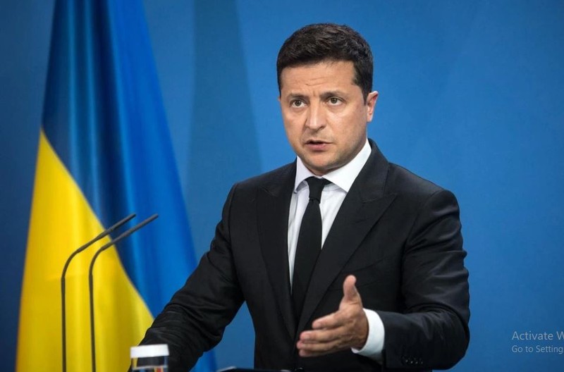 Tong thong Zelensky bi ten lua Nga tan cong ngay khi vua roi tru so-Hinh-9