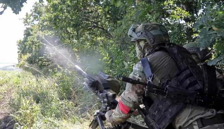 Ukraine dung chien thuat tu thu o Pokrovsk, Nga lap tuc khac che-Hinh-2