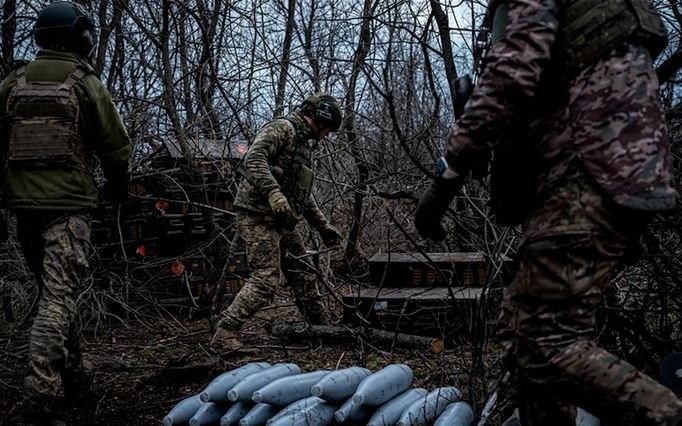 3.000 quan Azov bi danh bai, tuyen phong thu Donbass vo tran-Hinh-8