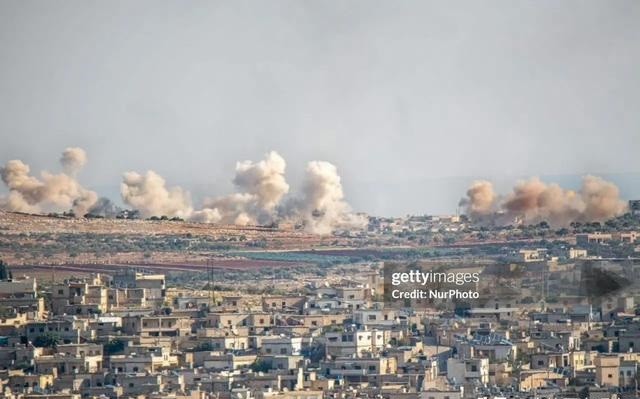 Quan noi day Syria bi chien dau co Su-34 cua Nga tan sat-Hinh-3