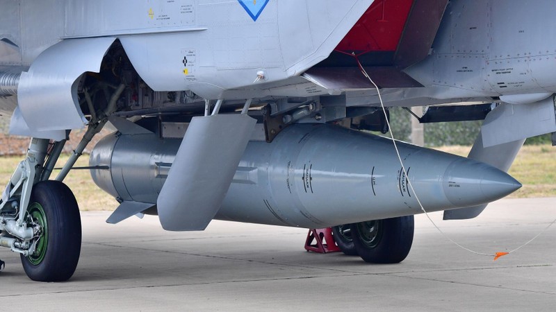 Su-34 phong ten lua Kinzhal, Ukraine doi mat nguy co chua tung co-Hinh-8