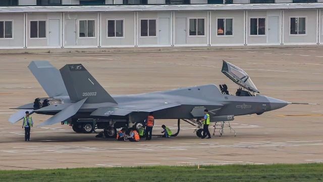 May bay F-35 cua My va J-35 Trung Quoc ben nao manh hon?-Hinh-21