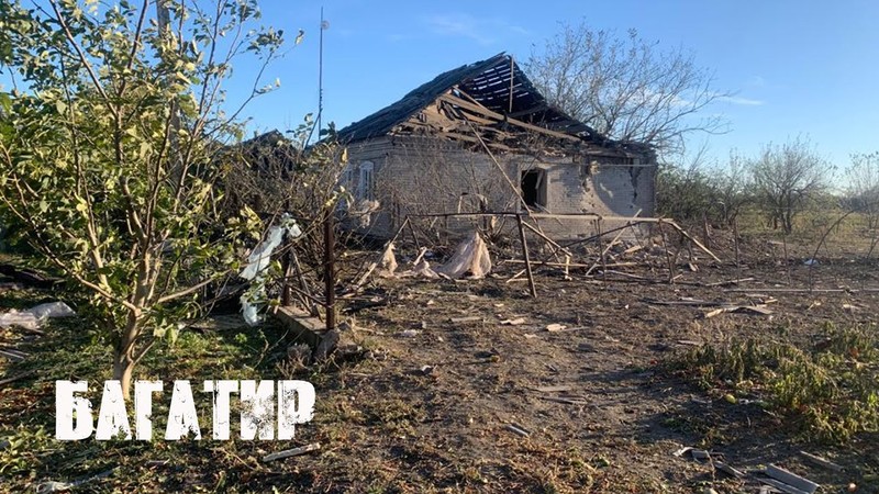 Mat tran Nam Donetsk nong ruc, lang Bogatyr bien thanh “coi xay thit”-Hinh-12