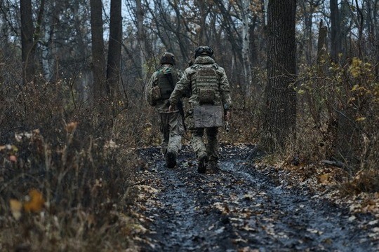 Van con 45 linh Ukraine o bien gioi Kursk, so phan ho ra sao?-Hinh-14