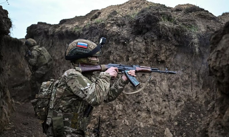 Van con 45 linh Ukraine o bien gioi Kursk, so phan ho ra sao?-Hinh-17