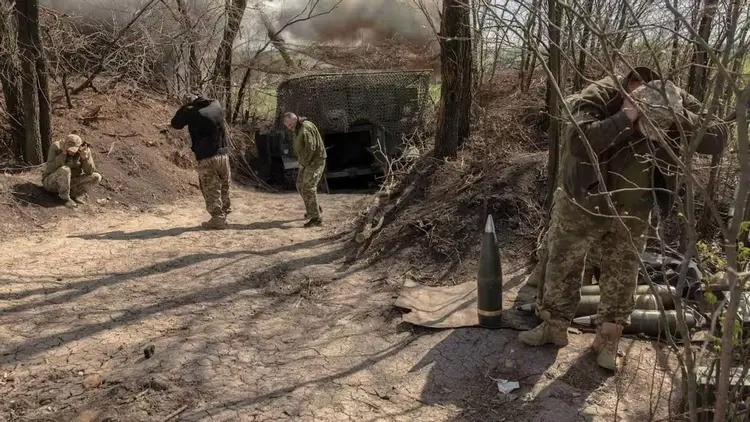 Van con 45 linh Ukraine o bien gioi Kursk, so phan ho ra sao?-Hinh-6