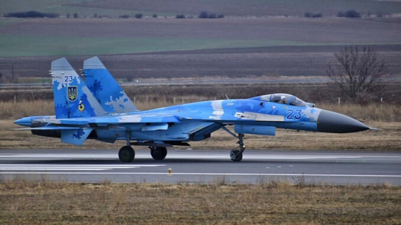 Nhung diem yeu cua F-16 truoc luc luong phong khong Nga-Hinh-10