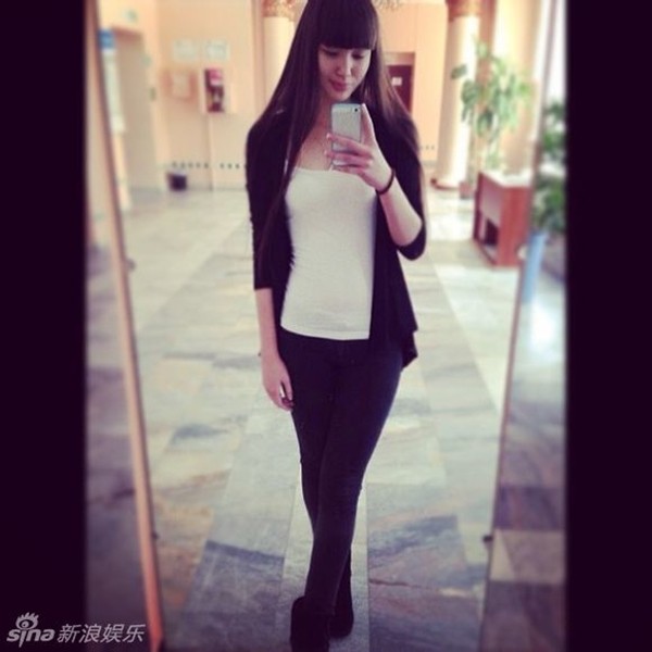Hot girl bong chuyen Sabina Altynbekova gay sot-Hinh-7