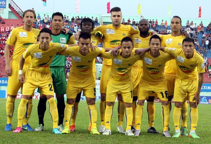 6 doi bong de doat ngoi vo dich V.League 2015-Hinh-10