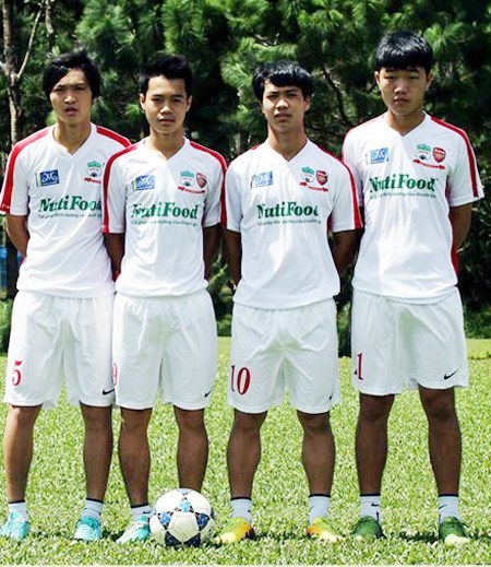 6 doi bong de doat ngoi vo dich V.League 2015-Hinh-8