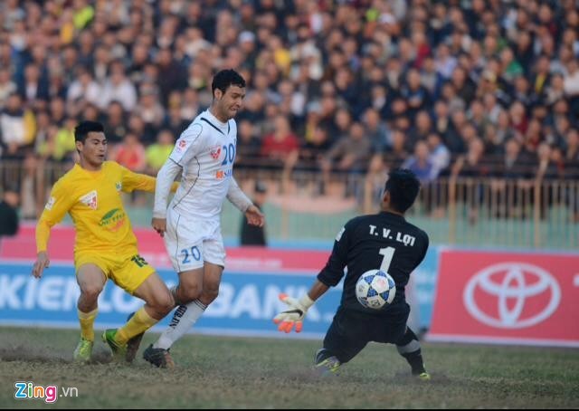 Diem nhan V-League 2015: Mo man nhieu bat ngo-Hinh-7