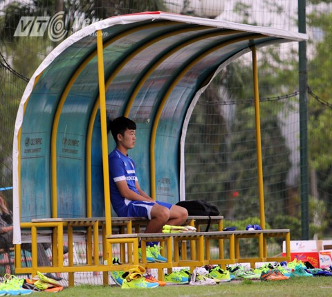 Chan thuong quá nạng, Xuan Truòng khó ỏ lại U23-Hinh-2