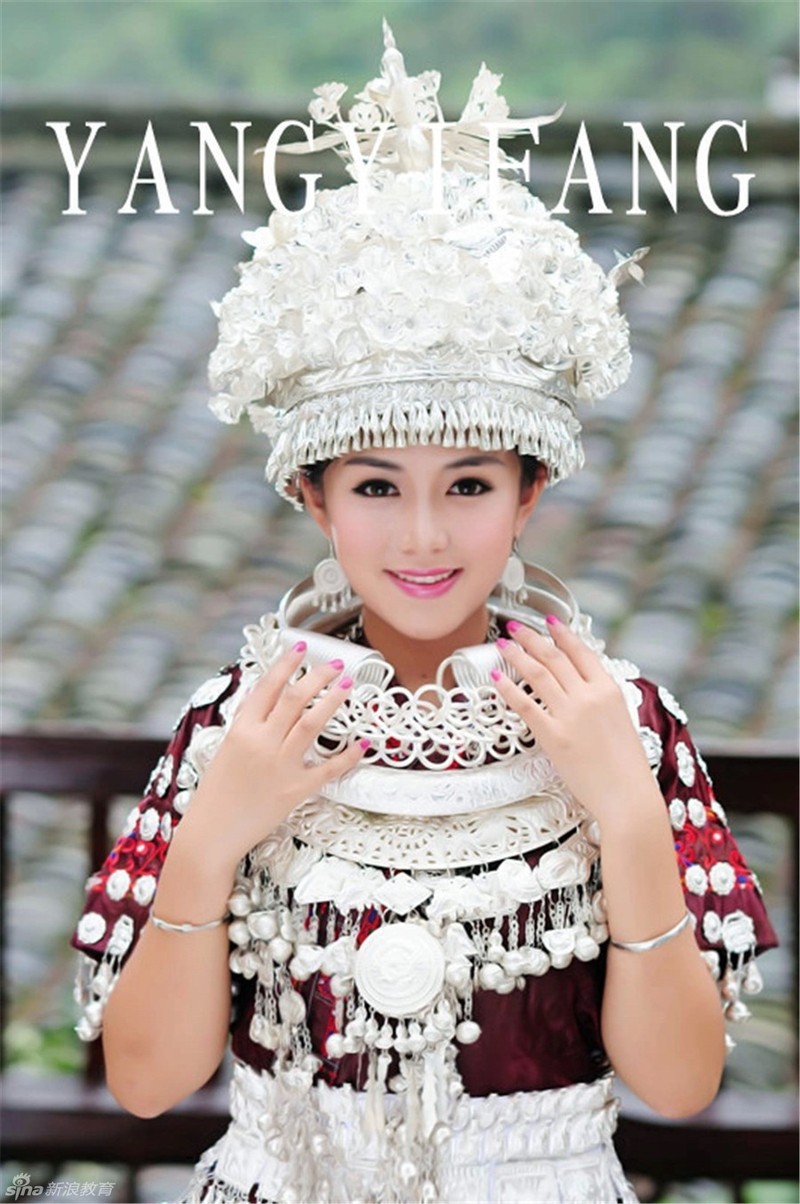 Nu sinh Hmong xinh dep hoan hao dang nguong mo-Hinh-4