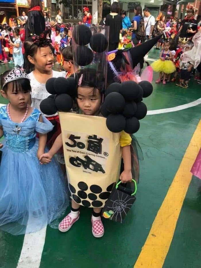 Loat anh hoa trang “sieu lay” cua cac be chao don dip Halloween-Hinh-6