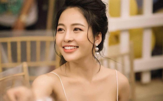 Dan hot girl lo clip nong nam 2019: Nguoi bien mat, ke “mat day” bat chap-Hinh-2