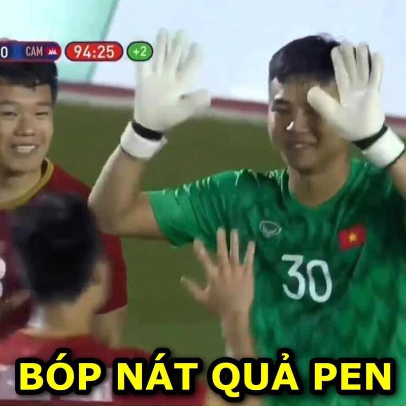 Anh che bong da: Duc Chinh, Van Toan giup U22 Viet Nam bop nat “qua cam“-Hinh-10