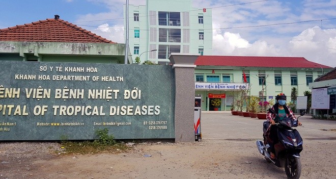 Nguoi Campuchia dau tien duong tinh voi virus corona