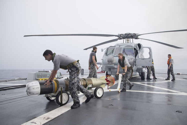 An Do sap co truc thang san ngam MH-60R Seahawk, gan 40 trieu USD/chiec-Hinh-16