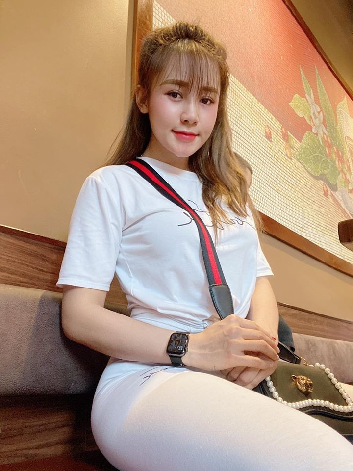 Nu gymer Thanh Hoa khoe body khien moi chang trai phai ghen ty-Hinh-2