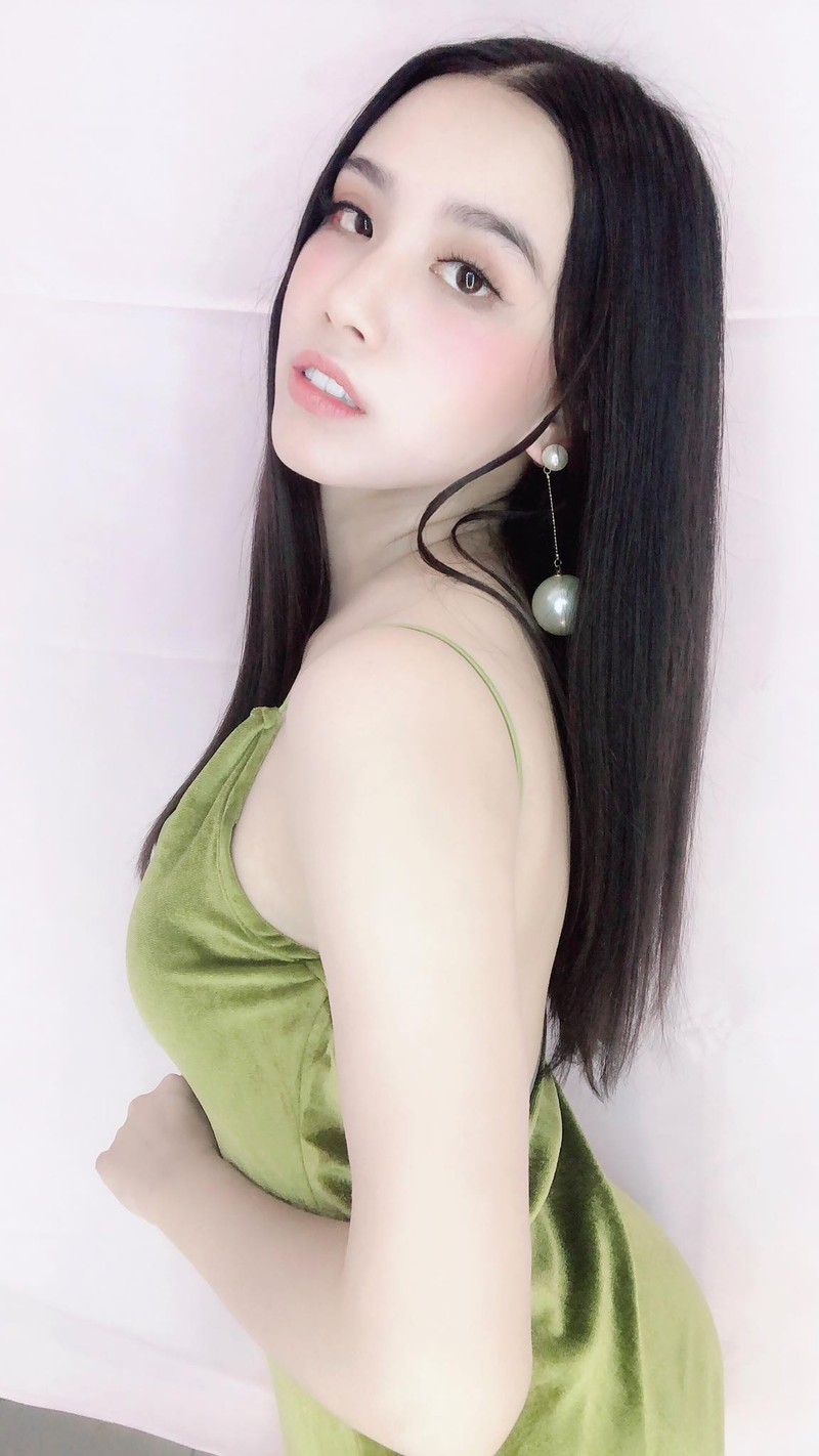 Sau bao nam gay song gio hot girl Linh Miu gio ra sao?-Hinh-7