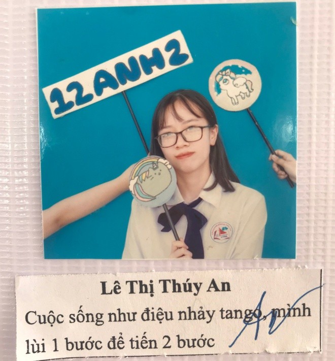 Chu thich lay loi, bo anh ky yeu hoc sinh Quang Ninh gay sot-Hinh-9