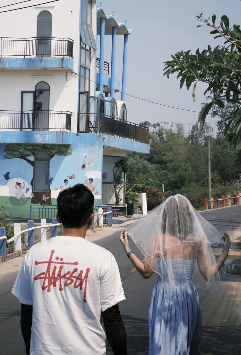 Cap doi nam tay nhau di xuyen Viet 7 ngay, 2000km-Hinh-6