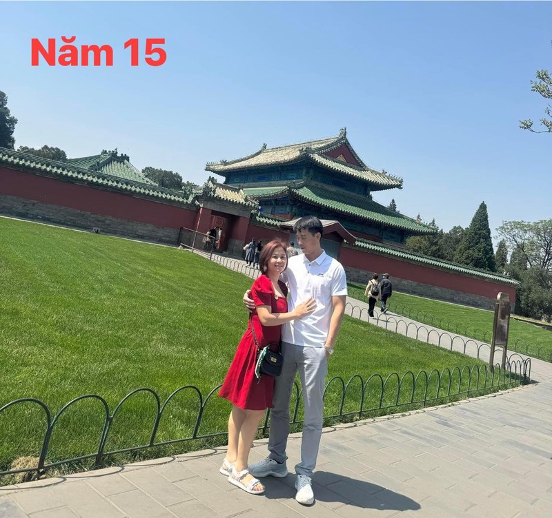 Loat anh goi gon 15 nam thanh xuan ben nhau cua cap vo chong-Hinh-15