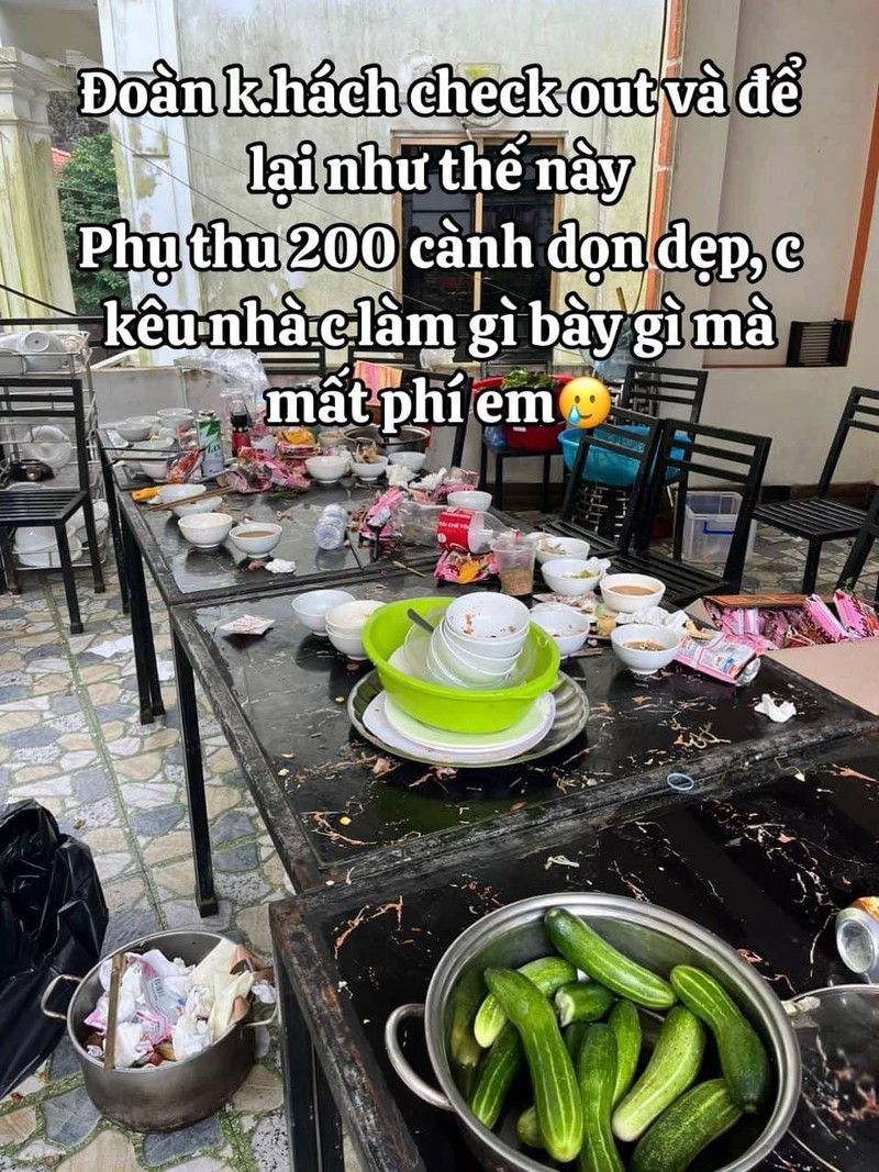 Kinh hoang san pham “khong dam nhin” cua doan khach thue villa de lai