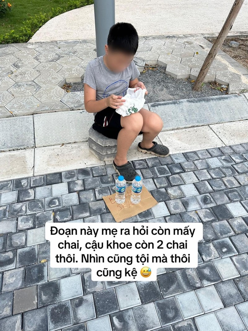 Me cho con trai trai nghiem muu sinh de “cai nghien” dien thoai-Hinh-8